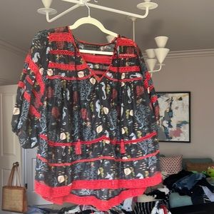 Beautiful, fall blouse!